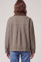 Load image into Gallery viewer, Ash Brown Barn Jacket
