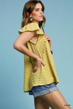 Load image into Gallery viewer, Umgee Pear Ruffled Top
