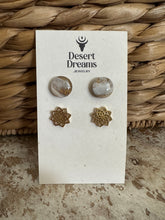 Load image into Gallery viewer, Desert Dreams Petite Earrings
