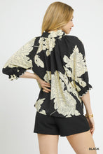 Load image into Gallery viewer, Umgee Black Peony Floral Top
