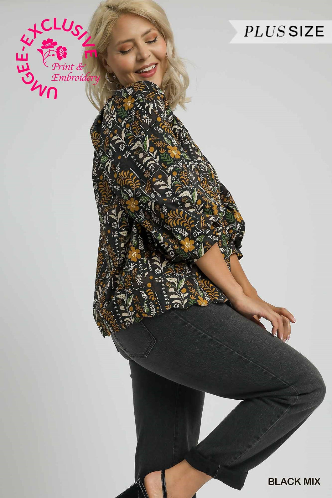 Black + Marigold Scalloped Top -Plus