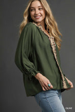 Load image into Gallery viewer, Olive Scalloped Leopard Top
