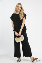 Load image into Gallery viewer, Black Scalloped Wide Linen Pants
