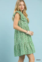Load image into Gallery viewer, Umgee Green Leaf Print Dress
