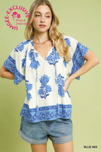 Load image into Gallery viewer, Umgee Blue Border Print Top
