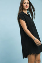 Load image into Gallery viewer, Umgee Black Linen Scalloped Dress
