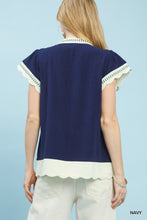 Load image into Gallery viewer, Umgee Navy Linen Trim Top
