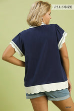 Load image into Gallery viewer, Umgee Navy Linen Trim Top

