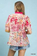 Load image into Gallery viewer, Umgee Pink Watercolor Floral Top
