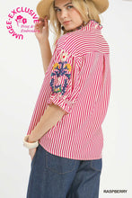 Load image into Gallery viewer, Umgee Raspberry Floral Embroidered Top
