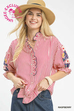 Load image into Gallery viewer, Umgee Raspberry Floral Embroidered Top
