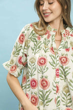Load image into Gallery viewer, Umgee Red Floral Smocked Top
