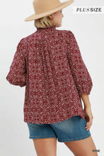 Load image into Gallery viewer, Wine Ruffle Trim Print Top - Plus
