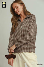 Load image into Gallery viewer, Brown Gingham Zip Pullover

