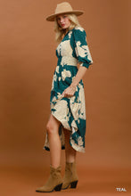 Load image into Gallery viewer, Umgee Teal Floral Zip Smocked Dress
