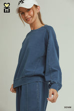 Load image into Gallery viewer, Washed Black Pullover
