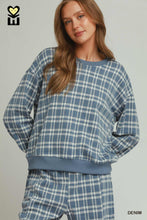 Load image into Gallery viewer, Denim Plaid Pullover
