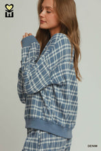 Load image into Gallery viewer, Denim Plaid Pullover
