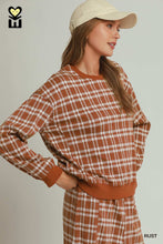 Load image into Gallery viewer, Rust Plaid Pullover
