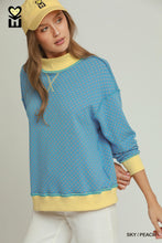Load image into Gallery viewer, Sky + Peach Reversible Stripe Dot Pullover
