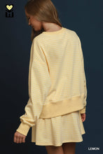 Load image into Gallery viewer, Lemon Gingham Pullover
