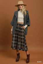Load image into Gallery viewer, Black Plaid Midi Skirt
