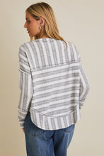 Load image into Gallery viewer, B+W Stripe Henley - Plus
