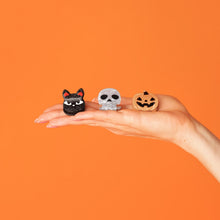 Load image into Gallery viewer, Kitsch Halloween Squad Clips
