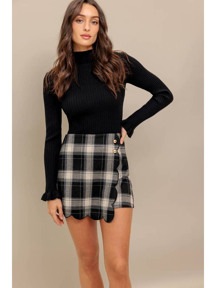 Black Plaid Scalloped Skort