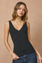 Load image into Gallery viewer, Dress Forum Black V-Neck Tank
