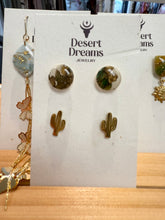 Load image into Gallery viewer, Desert Dreams Petite Earrings
