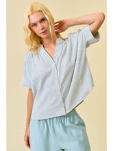 Load image into Gallery viewer, Grey Stripe Button Top

