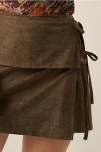 Load image into Gallery viewer, Faux Suede Chocolate Skort
