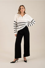 Load image into Gallery viewer, Black Pleated Pants
