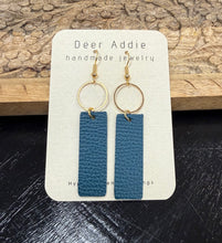 Load image into Gallery viewer, Deer Addie Medium Earrings
