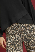 Load image into Gallery viewer, Black Cross Hem Pullover
