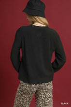 Load image into Gallery viewer, Black Cross Hem Pullover
