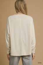 Load image into Gallery viewer, Cream Textured L/S Top
