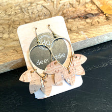 Load image into Gallery viewer, Deer Addie Earrings
