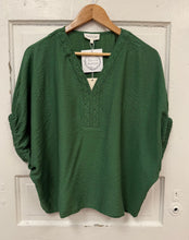 Load image into Gallery viewer, Entro Fern Braided Trim Top
