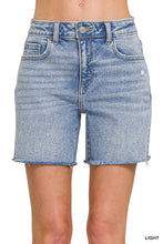 Load image into Gallery viewer, Raw Hem Denim Shorts
