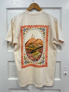 Praising my Savior Tee