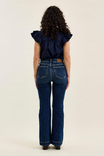 Load image into Gallery viewer, Shelby Dark Petite Flares 82637
