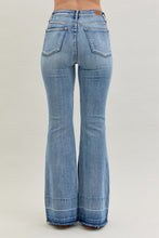 Load image into Gallery viewer, JB Mandy Released Hem Flare
