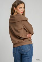 Load image into Gallery viewer, Mocha Textured Zip Pullover
