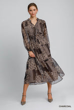 Load image into Gallery viewer, Charoal Mixed Print Dress
