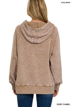 Load image into Gallery viewer, Deep Camel 1/4 Zip Hoodie
