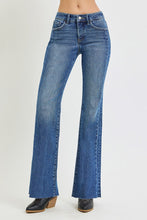 Load image into Gallery viewer, Hazel Double Seam Flare Denim
