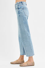 Load image into Gallery viewer, Carrie Light Cropped Barrel Denim
