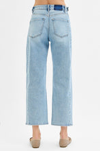 Load image into Gallery viewer, Carrie Light Cropped Barrel Denim
